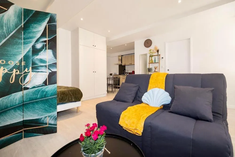 Appartement Le P'Tit Nid Des Halles Le Grand-Lemps France