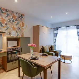 De La Presqu'île De Lézardrieux, Adapté Pmr Appartement Lézardrieux